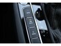 Volkswagen Arteon Shooting Brake 1.4 TSI eHybrid R-Line Business+ | Incl. 12 maanden Garantie | SoH 100% | Dealer onderhouden | Massage stoel | Stoelverwarming voor & achter | Stuurverwarming | Elektrische kofferbakklep | Adaptive cruise | Keyless entry/start | Achteruitrijcamera | Climate controle | Apple CarPlay/Android Auto | Navigatie |
