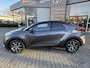 Toyota C-HR / C-HR+ 1.8 HYBRID 140 FIRST EDITION 360°CAMERA EL-ACHTERKLEP NAVI PARK-SENSOREN BLIND SPOT 18'' LM-VELGEN APPLE/ANDROID PARK-SENSOREN NL-AUTP 1E-EIG