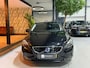 Volvo V40 1.6 T2 Momentum|Keyless|Stoelverwarming|Xenon|Cruise|PDC|Rijklaar