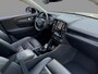 Volvo XC40 1.5 T4 Plug-in Hybrid Plus Bright | PHEV | Facelift | Trekhaak | Lederen Bekleding | Stoelverwarming | Keyless Entry | Elektrische Achterklep | Achteruitrijcamera | Parkeersensoren | Harman Kardon Audio | Elektrisch Verstelbare Voorstoelen | Navigatie