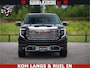 GMC Sierra DENALI | All-In Prijs | 6,2 V8 Full Option | De Meest Luxe Pick-Up in zijn Klasse | Comfortabele Dubbele Cabine met Royale 5 Zitplaatsen | BPM vrij | Nu Leverbaar uit Voorraad | Voorraad Nr 9194 | De specialist in Amerikaanse pick‑ups in Nederland en Europa.