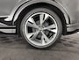 Audi Q4 e-tron 40 Launch S-Line Edition Competition 77 kWh [3-Fase-11kW] {SoH-89%} (INCL-BTW) *HEAT-PUMP | LEATHER | MATRIX-LED | SONOS-SOUND | ADAPTIVE-CRUISE | HEATED-SPORTSEATS | AMBIENTLIGHT | DIGI-COCKPIT | CAMERA | KEYLESS | HEAD-UP |  DAB+ | TOWBAR | 20''ALU*