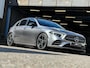 Mercedes-Benz A-klasse 180 AMG Line |Pano |Memory |Carplay