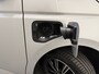 Volkswagen Multivan 1.4 eHybrid Life 7p. TREKHAAK/ACC/ELECTR.SCHUIFDEUREN/SOH 92%/CAMERA/17"/CARPLAY/STOEL+STUURVERW/ELECTR.A.KLEP/PRIVACY/REFLEXSILBER/VOLLEDIG VW DEALER HISTORIE
