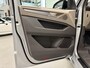 Volkswagen Multivan 1.4 eHybrid Life 7p. TREKHAAK/ACC/ELECTR.SCHUIFDEUREN/SOH 92%/CAMERA/17"/CARPLAY/STOEL+STUURVERW/ELECTR.A.KLEP/PRIVACY/REFLEXSILBER/VOLLEDIG VW DEALER HISTORIE