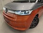 Volkswagen Multivan 1.4 eHybrid BULLI 7p. HEAD-UP/IQ-LIGHT/LEER-ALCANTARA/SOH 97%/SFEER/KEYLESS/ELECTR.SCHUIFDEUREN/CARPLAY/ACC/CAMERA/EL.A.KLEP/TWO-TONE/BULLI EDITION/NET OH BEURT GEHAD BIJ VW DEALER