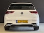 Volkswagen Golf 1.5 eTSI Style | Memory stoelen | 18'' inch | Virtual cockpit