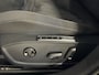 Volkswagen Golf 1.5 eTSI Style | Memory stoelen | 18'' inch | Virtual cockpit
