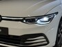 Volkswagen Golf 1.5 eTSI Style | Memory stoelen | 18'' inch | Virtual cockpit