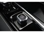 Volvo V60 T8 Plug-in hybrid AWD Plus Dark | Elektrisch verstelbare stoelen met geheugenfunctie | Premium audiosysteem van Harman Kardon | Semi-elektrische trekhaak | Stoelverwarming vóór en achter | Stuurverwarming | 360°-camera