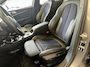 BMW 1-Serie 118i Introduction Edition | Navigatie | Skyscraper Grau | Cruise Control | Climate Control | Automatische 2-zone airconditioning | BMW Live Cockpit Plus | BMW M 50 Jahre uitvoering