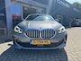 BMW 1-Serie 118i Introduction Edition | Navigatie | Skyscraper Grau | Cruise | Climate Control | Automatische 2-zone airconditioning | BMW Live Cockpit Plus | BMW M 50 Jahre uitvoering