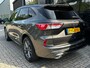 Ford Kuga 2.5 PHEV 225 PK ST-Line | AFNMB. TREKHAAK| ADAPTIEVE CRUISE CONTROL| STOEL, STUUR, VOORRUIT EN ACHTERBANKVERWARMING| DODEHOEK DETECTIE| CAMERA + PARKEERSENSOREN| DEALER ONDERHOUDEN|