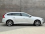 Volvo V60 2.0 T3 Ocean Race | Trekhaak | Navigatie | Leder | Stoel/Stuur verwarming | Standkachel | Xenon |