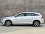 Volvo V60 2.0 T3 Ocean Race | Trekhaak | Navigatie | Leder | Stoel/Stuur verwarming | Standkachel | Xenon |