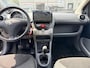 Peugeot 107 1.0-12V XS, 5 deurs, airco, stuurbekrachtiging, lm-velgen, nieuwe APK.