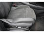 Peugeot e-5008 GT Avantage 73 kWh 7p | SOH 97,75% | Panorama/schuifdak | Luxe stoelen | Massage | All season | NL auto |