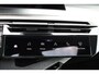 Peugeot e-5008 GT Avantage 73 kWh 7p | SOH 97,75% | Panorama/schuifdak | Luxe stoelen | Massage | All season | NL auto |