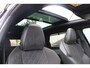Peugeot e-5008 GT Avantage 73 kWh 7p | SOH 97,75% | Panorama/schuifdak | Luxe stoelen | Massage | All season | NL auto |