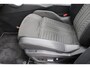 Peugeot e-5008 GT Avantage 73 kWh 7p | SOH 97,75% | Panorama/schuifdak | Luxe stoelen | Massage | All season | NL auto |