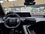 Peugeot e-5008 GT Avantage 73 kWh 7p | SOH 97,75% | Panorama/schuifdak | Luxe stoelen | Massage | All season | NL auto |