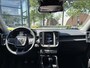 Volvo XC40 1.5 T2 Essential VAN: 32.900,- VOOR: 30.877,- UW WKVOORDEEL: 2.023,-| WINTERPAKKET STOEL + STUURVERWARMING| CARPLAY| ACHTERUITRIJCAMERA