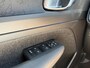Volvo XC40 1.5 T2 Essential VAN: 32.900,- VOOR: 30.877,- UW WKVOORDEEL: 2.023,-| WINTERPAKKET STOEL + STUURVERWARMING| CARPLAY| ACHTERUITRIJCAMERA