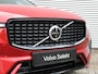 Volvo XC60 2.0 T8 Plug-in hybrid AWD Ultra Dark Automaat / Luchtvering Bowers & Wilkins / Trekhaak / Panoramadak / 21"velgen / Gelaagde zijruiten / Privacy Glass