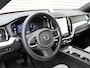 Volvo XC60 2.0 T8 Plug-in hybrid AWD Ultra Dark Automaat / Luchtvering Bowers & Wilkins / Trekhaak / Panoramadak / 21"velgen / Gelaagde zijruiten / Privacy Glass