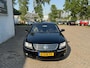 Volkswagen Phaeton 4.2 V8 5p. - KEYLESS - VOL OPIES - NETTE STAAT - RIJDT & SCHAKEL GOED!