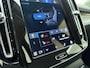 Volvo XC40 B3 177pk Automaat Core / Leder / Stoel + Stuurw. Verwarming / Noodreservewiel / Keyless / Elektr. Achterklep / 18'' + All Season Banden / Draadl. Telefoonlader / PDC + Camera /