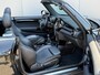 MINI Cooper Cabrio 1.5i 136PK Chili Serious Business Cabrio/ Parkeersensoren/ Navigatie