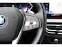 BMW 3-Serie Touring 330e | NL-AUTO! | PERFECTE STAAT! | NAVI | CLIMA | CRUISE | PARK SENS V+A | FULL LED | BTW AUTO! | DEALER OH!
