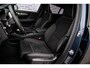 Volvo EC40 Single Motor Extended Range Ultra Europa Black Editon | | Google | Glazen panoramadak | Stoelverwarming Voor + Achter | Adaptieve Cruise Control | Getint Glas | Stuurverwarming | Warmtepomp | Harman Kardon Audio | Zitverlenging | Elek. Achterklep | Park Assist | Draadloos Opladen Telefoon | 20" LM