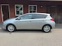 Toyota Auris 1.6 Aspiration | Trekhaak| Camera| Climate control