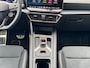 CUPRA Leon Sportstourer 1.5 204pk TSI e-Hybrid Business Trekhaak zwenkbaar | Kuipstoelen vóór | Dodehoeksensor