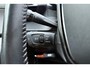 Peugeot e-2008 EV Allure Pack 50 kWh | Soh 96% | Navigatie | Camera | Lichtmetalen velgen | Climate control | Adaptive Cruise control