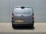 Peugeot e-Partner 136 L2 50 kWh | 2 Zits | Camera | Stoelverwarming | Voorruitverwarming | Apple Carplay/Android Auto