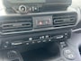 Peugeot e-Partner 136 L2 50 kWh | 2 Zits | Camera | Stoelverwarming | Voorruitverwarming | Apple Carplay/Android Auto
