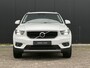 Volvo XC40 1.5 T2 Business Pro Driver assist/ keyless entry en kofferklep/ park assist/ trekhaak