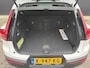 Volvo XC40 1.5 T2 Business Pro Driver assist/ keyless entry en kofferklep/ park assist/ trekhaak
