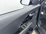 Kia Niro EV e-Niro DynamicLine 64 kWh | SoH 95% | Warmtepomp | Stoel + stuurverwarming | Navigatie | Camera |