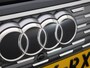 Audi Q4 e-tron 35 S edition 55 kWh Audi Q4 e-tron 35 S edition 52 kWh | Automaat | S-line exterieur | S-line interieur | Panoramadak | Schuifdak | LED Matrix | Navigatie | Sonos Premium Sound | Virtual cockpit | Climate control | Parkeersensoren | Camera | Privacy glass | Lichtmetalen velgen |