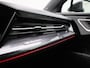 Audi Q4 e-tron 35 S edition 55 kWh Audi Q4 e-tron 35 S edition 52 kWh | Automaat | S-line exterieur | S-line interieur | Panoramadak | Schuifdak | LED Matrix | Navigatie | Sonos Premium Sound | Virtual cockpit | Climate control | Parkeersensoren | Camera | Privacy glass | Lichtmetalen velgen |