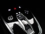 Audi Q4 e-tron 35 S edition 55 kWh Audi Q4 e-tron 35 S edition 52 kWh | Automaat | S-line exterieur | S-line interieur | Panoramadak | Schuifdak | LED Matrix | Navigatie | Sonos Premium Sound | Virtual cockpit | Climate control | Parkeersensoren | Camera | Privacy glass | Lichtmetalen velgen |