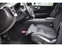 Volvo XC60 T6 Plug-in hybrid AWD Ultra Dark | Luchtvering | Trekhaak | Panoramadak | 360 graden camera | Head up display | Verwarmbare voorstoelen stuurwiel en achterbank | Adaptieve cruise control |