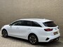 Kia Ceed Sportswagon 1.6 GDI PHEV DynamicPlusLine | Trekhaak afneembaar | Camera | Half lederen bekleding | Navigatie | Adaptieve cruise | Stoel&stuurverwarming | Apple CarPlay | Keyless | LED | DAB | Volledig dealeronderhouden