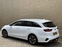 Kia Ceed Sportswagon 1.6 GDI PHEV DynamicPlusLine | Trekhaak afneembaar | Camera | Half lederen bekleding | Navigatie | Adaptieve cruise | Stoel&stuurverwarming | Apple CarPlay | Keyless | LED | DAB | Volledig dealeronderhouden