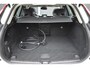 Volvo XC60 T6 Plug-in hybrid AWD Plus Dark | Panoramadak | Trekhaak | 360 graden camera | Verwarmbare voorstoelen en achterbank | Head up display | Stoel-/Stuurwiel verwarming | Premium audio by Harman Kardon | Allseason banden