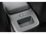 Volvo XC60 T6 Plug-in hybrid AWD Plus Dark | Panoramadak | Trekhaak | 360 graden camera | Verwarmbare voorstoelen en achterbank | Head up display | Stoel-/Stuurwiel verwarming | Premium audio by Harman Kardon | Allseason banden